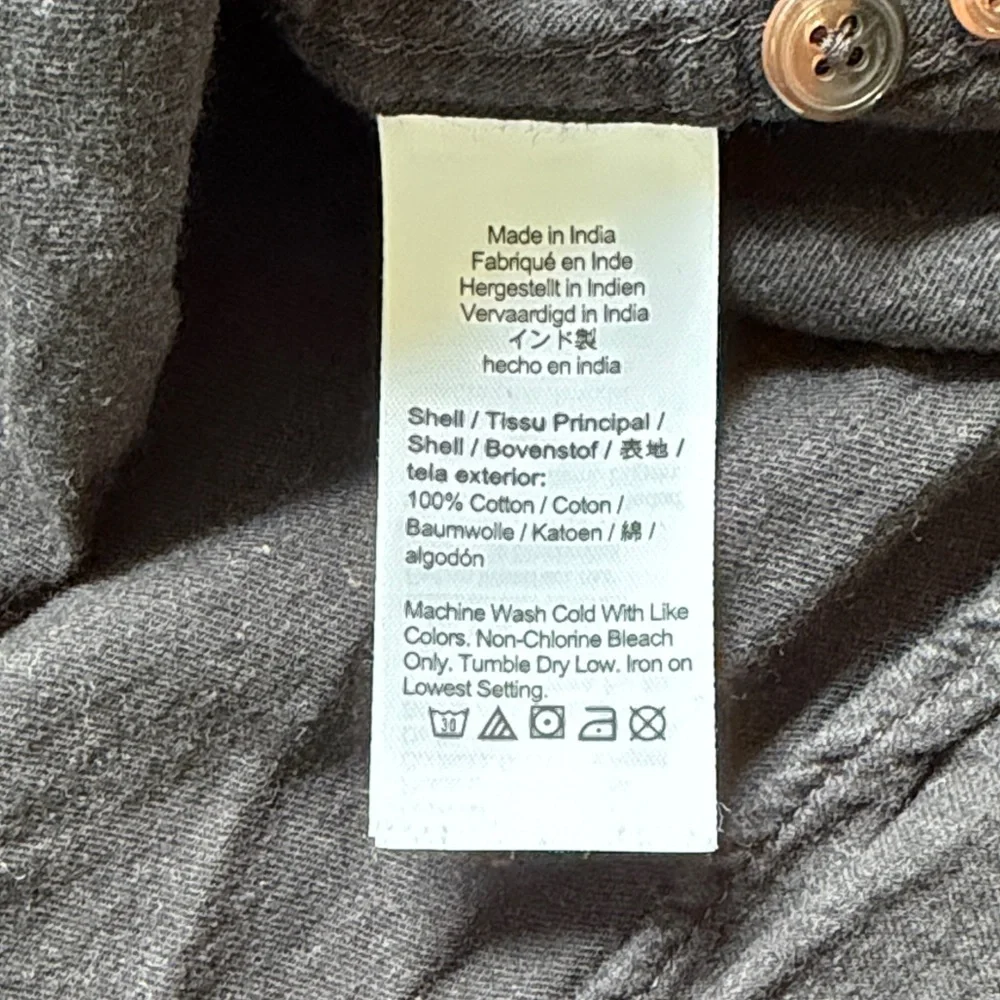 J. Crew Classic Brushed Twill Button Down Shirt, Size Medium